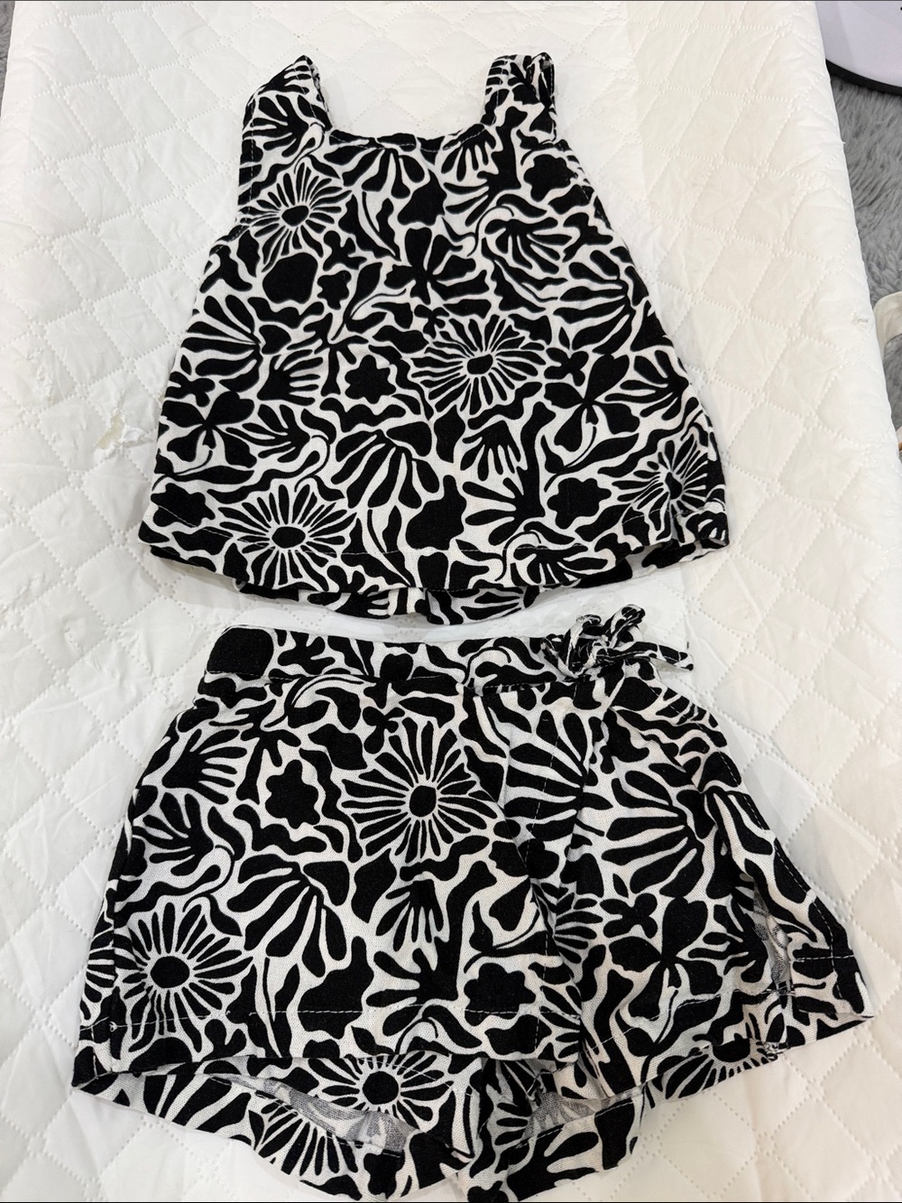 Vince Camuto Black and White Floral Girls Matching Two-Piece Set